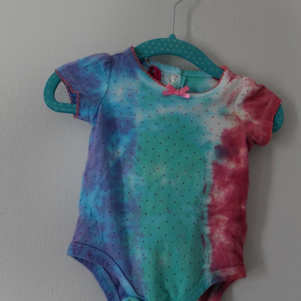 Tie Dye: Onesie